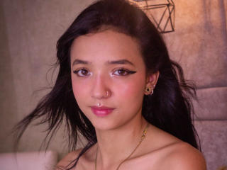 AlliceClarke - сексуальная веб-камера в реальном времени - 19924482