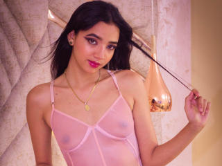 AlliceClarke - Live porn &amp; sex cam - 19924574