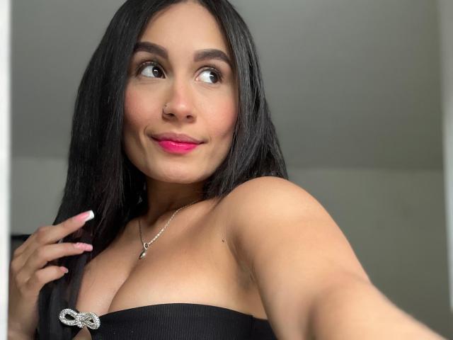 AshlyFerria - Live porn &amp; sex cam - 19925410