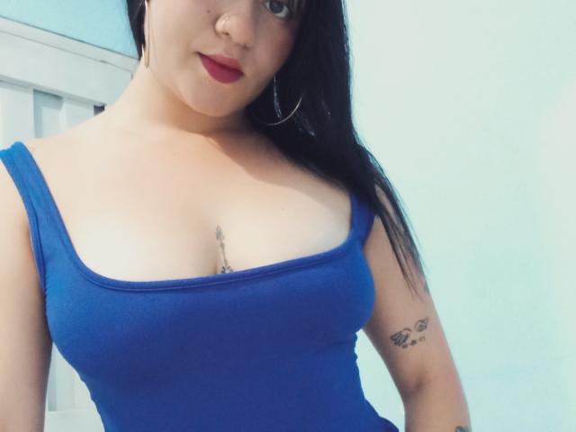 AlanaRizz - Live porn &amp; sex cam - 19926558