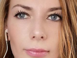 SilviaKristel - Live porn &amp; sex cam - 19929102