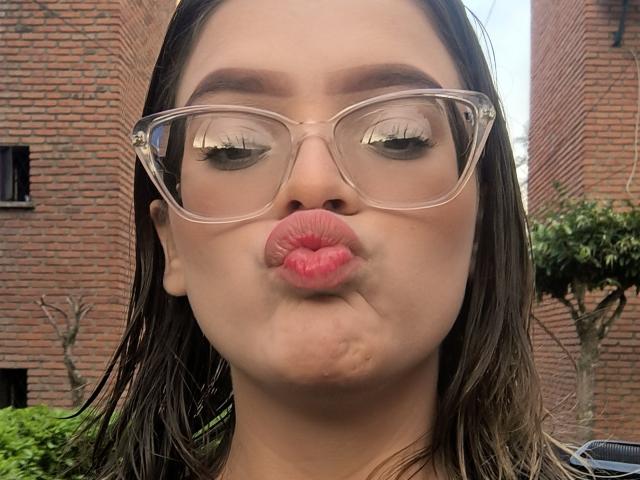 KimSummer - Live porn &amp; sex cam - 19932310