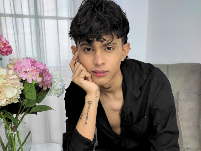 LyamSummer - Sexe cam en vivo - 19932566