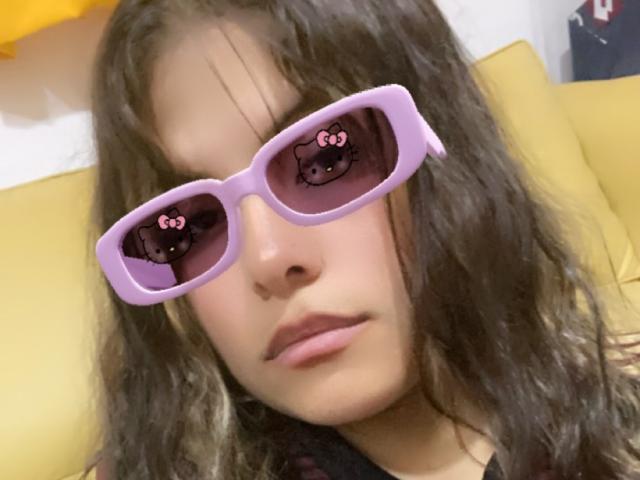 LuciaRobertz - Live sex cam - 19935686