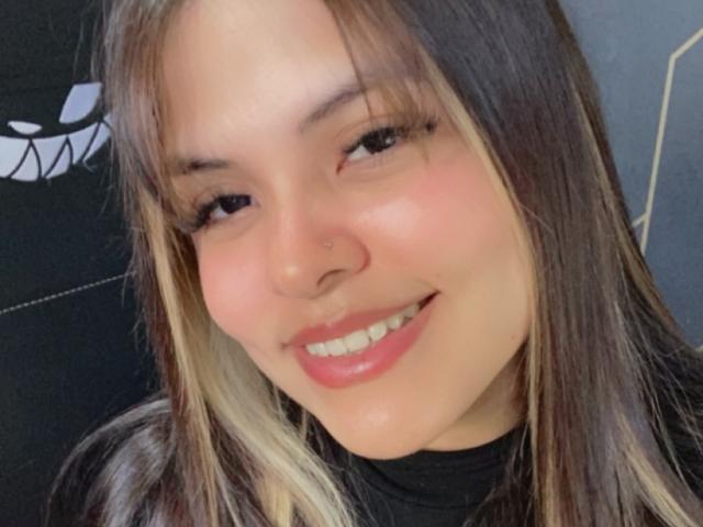 LuciaRobertz - Sexe cam en vivo - 19936038