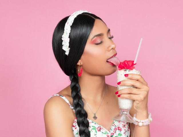 NatashaLewis - Live porn &amp; sex cam - 19938574