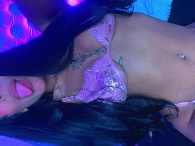 FiorellaBossh - Élő pornó és szexkamera - 19939554