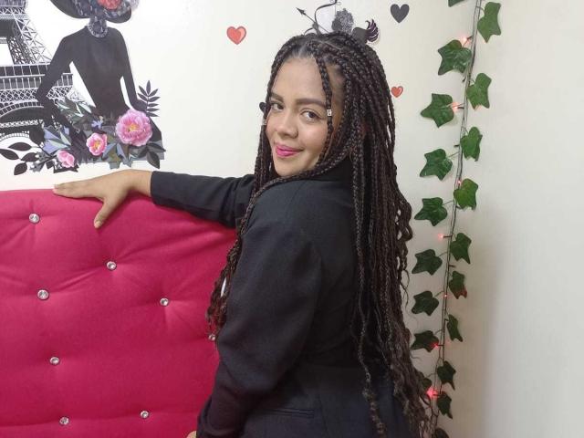 EsmeraldaKing - Sexe cam en vivo - 19939882