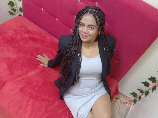 EsmeraldaKing - Sexe cam en vivo - 19939898