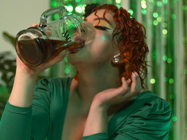 CocoVolkova - Live porno og sexkamera - 19941682