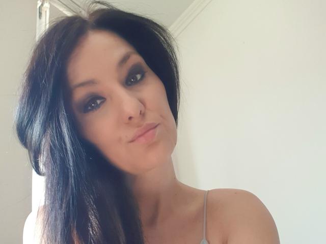 JoliDanielle - Live porn &amp; sex cam - 19948950