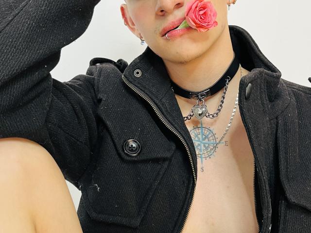 BastianLeonis - Camera khiêu dâm &amp; quyến rũ trực tiếp - 19952730