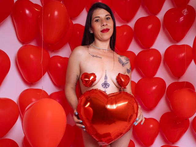 LauraaVelez - Sexe cam en vivo - 19953118