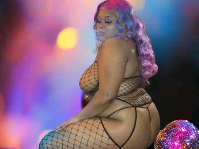 MissBossi - Sexe cam en vivo - 19954190