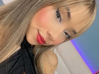 KloeCollins - Live porn &amp; sex cam - 19957286