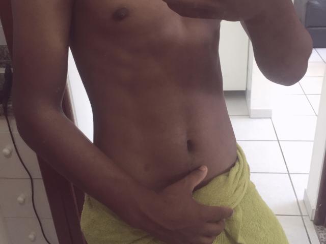 LuanCarlos - Live porn &amp; sex cam - 19958998