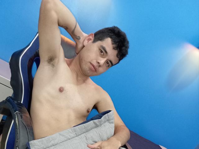 AlfaHot - Live porn &amp; sex cam - 19962506