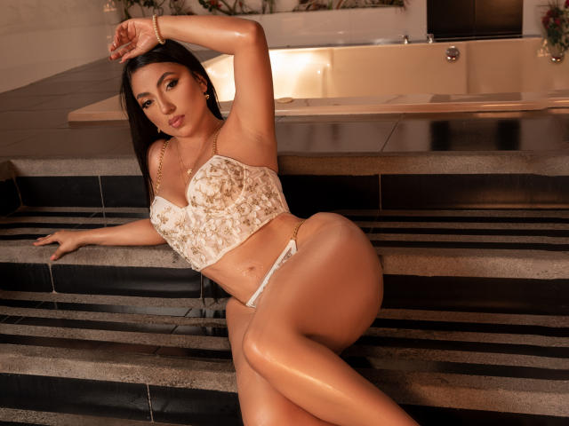 LuissaAbbey - Live porn &amp; sex cam - 19962914