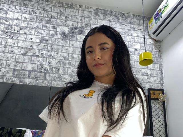LianaBernocchi - Live Sex Cam - 19964306