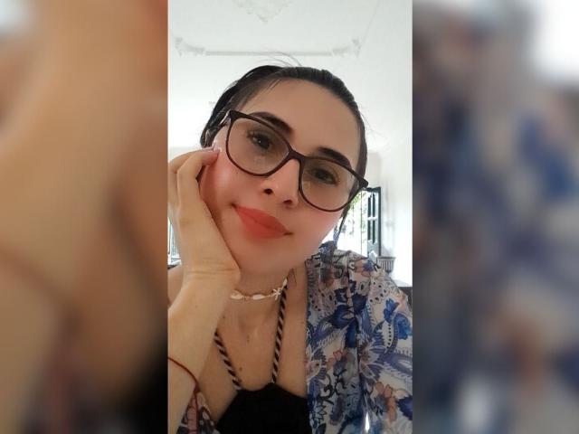 FrancheskaPierce - Live porn &amp; sex cam - 19964866