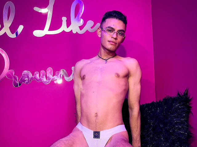 AronArchie - Live porn &amp; sex cam - 19966034