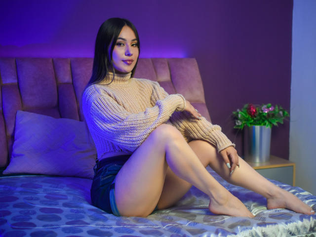 MartinaBennett - Sexe cam en vivo - 19968990