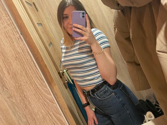 LinaGrei - Live porn &amp; sex cam - 19970166