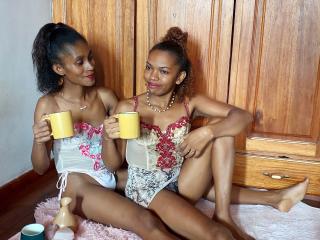 LouisaRiynah - Sexe cam en vivo - 19970754