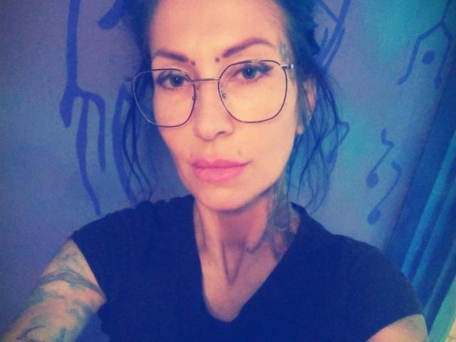 LegendFiona - Camera khiêu dâm &amp; quyến rũ trực tiếp - 19971230