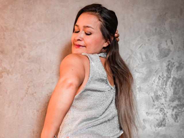 ValentinaXGomez - Camera khiêu dâm &amp; quyến rũ trực tiếp - 19971926