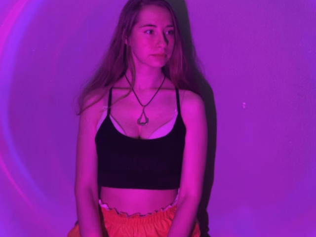 ZimaBlue - Live porn &amp; sex cam - 19973230