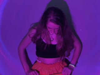 ZimaBlue - Live porno og sexkamera - 19973234
