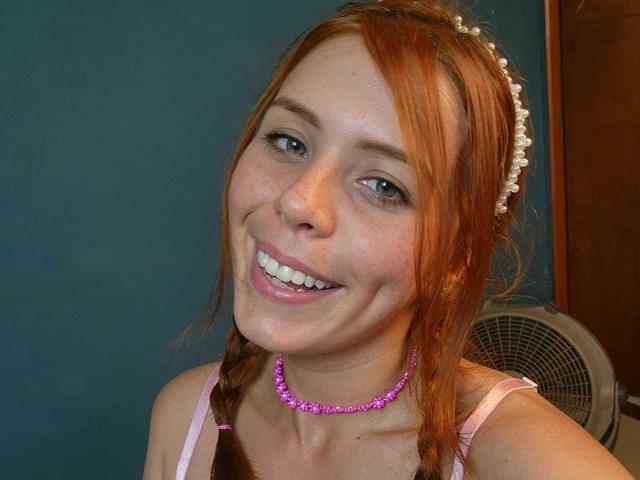 IrinaSlate - Live porn &amp; sex cam - 19975630