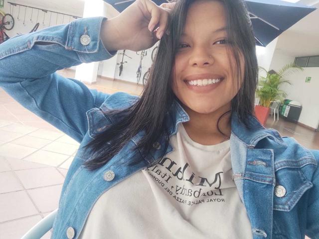 LizzyBush - сексуальная веб-камера в реальном времени - 19976182