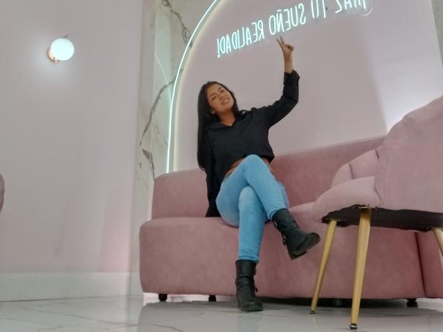 ArianithaXox - Sexe cam en vivo - 19979926