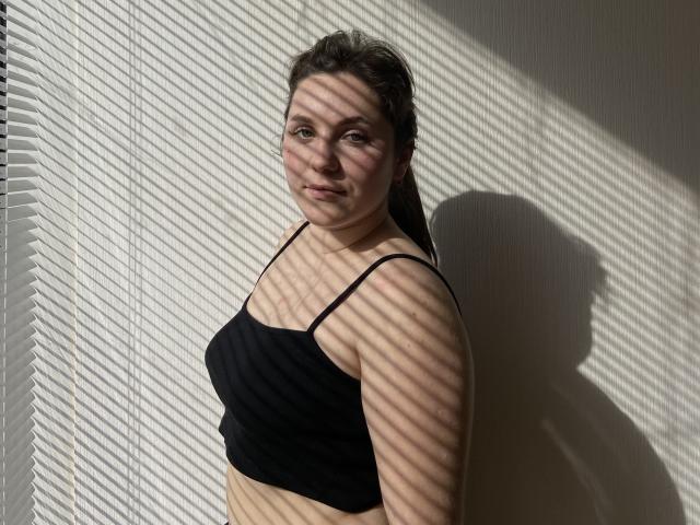 Mannia - Live porn &amp; sex cam - 19980430