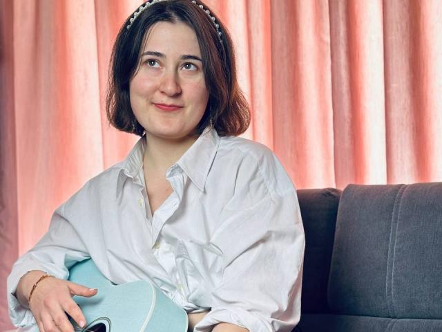 MoulineLady - Sexe cam en vivo - 19980610