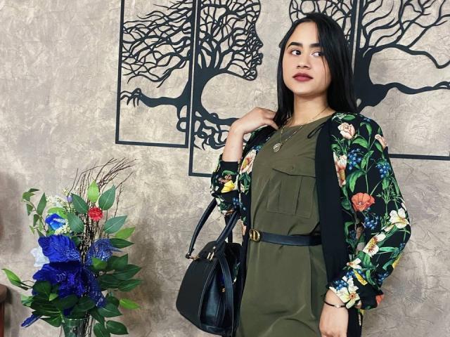 AlessiaCarter69 - сексуальная веб-камера в реальном времени - 19980994