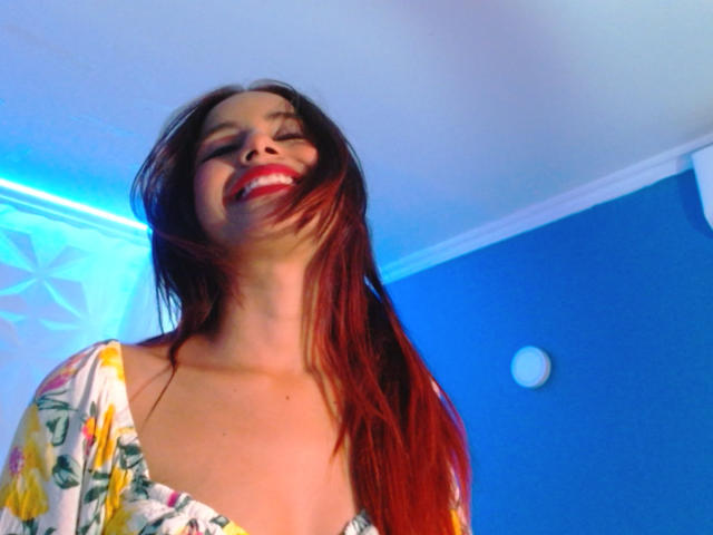SaphiraFork - Live porn &amp; sex cam - 19985218