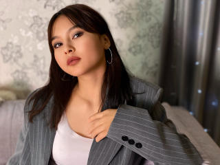 MiaKelly - Live porn &amp; sex cam - 19990298