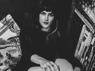 TrixieAdams - Sexe cam en vivo - 19990750