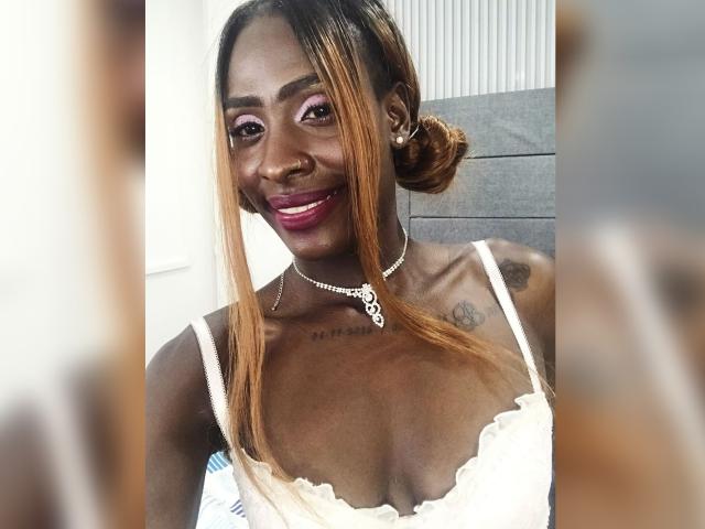 SamaraJackson - Élő pornó és szexkamera - 20000374