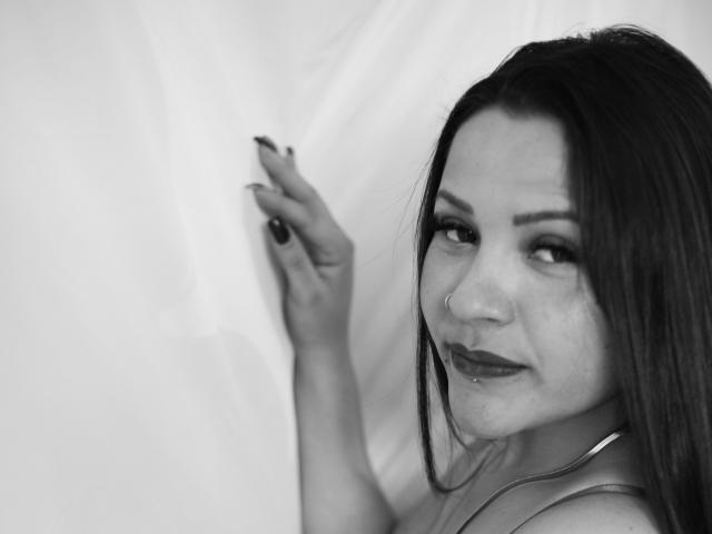 AlissaMorettie - Sexe cam en vivo - 20008058