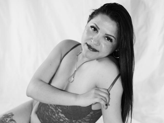 AlissaMorettie - Sexe cam en vivo - 20008130
