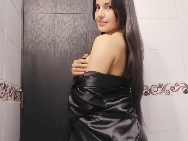 StefyThomson - פורנו בשידור חי ומצלמת סקס - 20014474