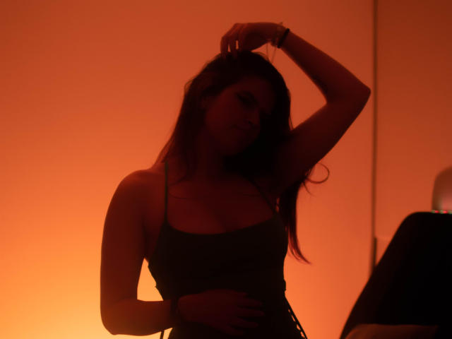 ArlettJhonnes - Camera khiêu dâm &amp; quyến rũ trực tiếp - 20016942