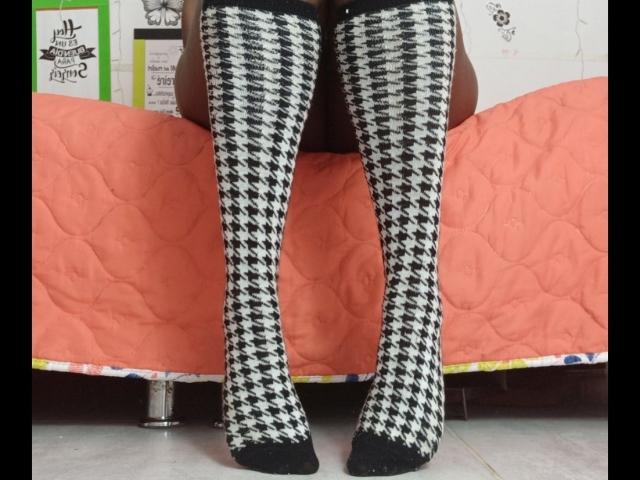 EmiraHot - Live porn &amp; sex cam - 20017514