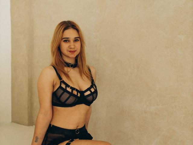 ImEmily - сексуальная веб-камера в реальном времени - 20019682