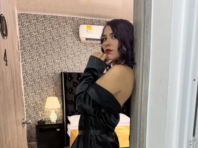 VioletthaFoxy - Live porn &amp; sex cam - 20019762