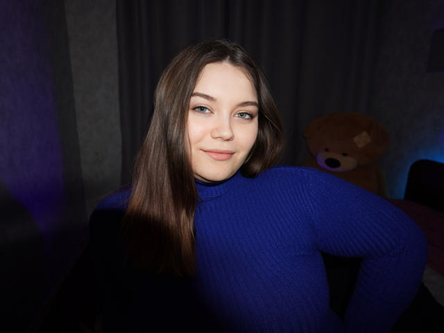 EvelinaXBrown - Sexe cam en vivo - 20021890